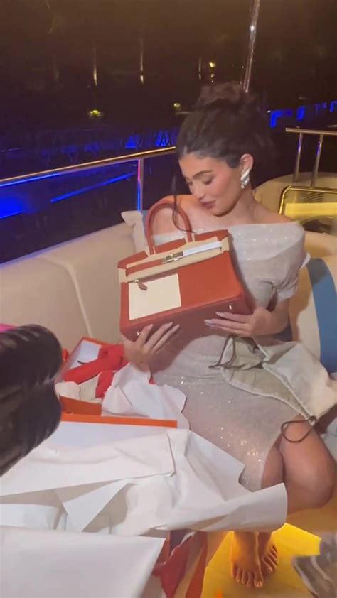 kylie jenner's birthday bag